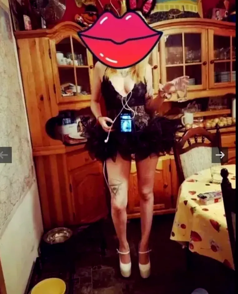 Elif, 34