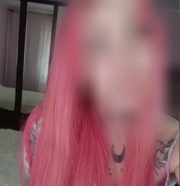Salma, 37
